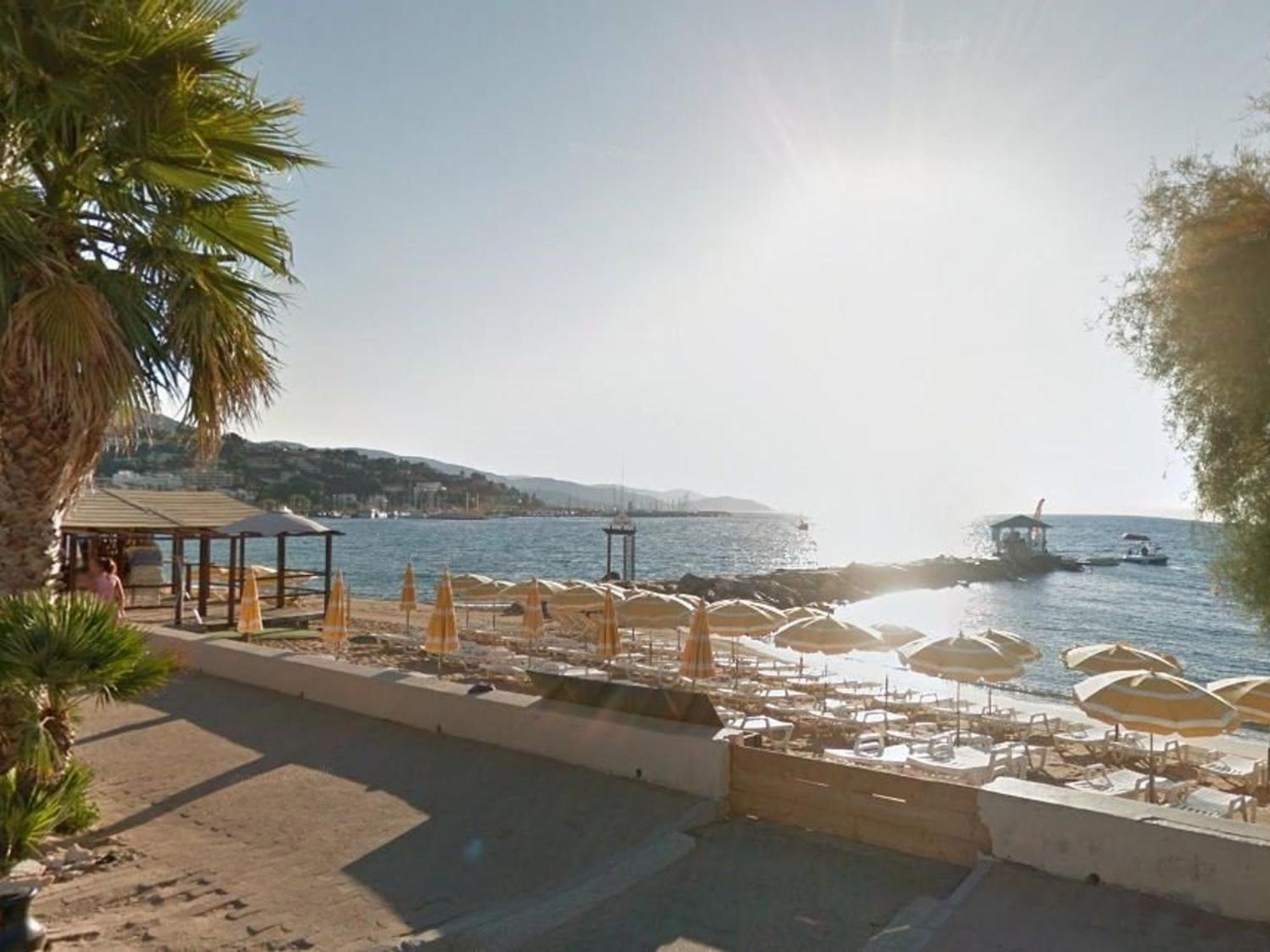 Studio Climatise Au Lavandou Avec Terrasse, Parking Et Environnement Calme - 3 Couchages - Fr-1-251-167 Le Lavandou Exterior foto